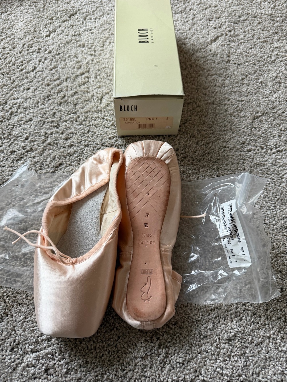 Bloch Pale Pink Satin  Aspiration Pointe Shoes 7 E